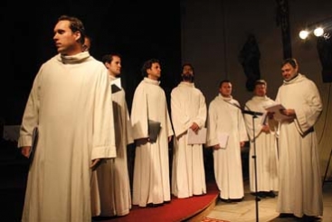 Schola Gregoriana Pragensis - laskavé zastavení a tiché rozjímání uprostřed vánoční vřavy. Schola Gregoriana Pragensis - laskavé zastavení a tiché rozjímání uprostřed vánoční vřavy.